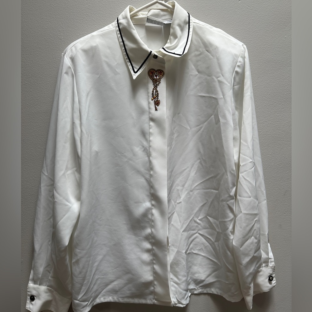 Vintage 80s Embroidered Button Down (Sz14)